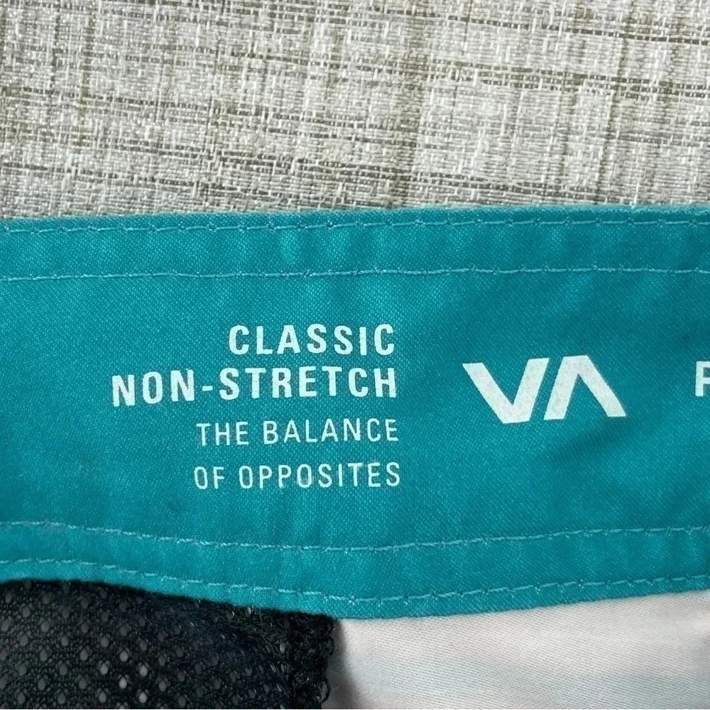 RVCA Size 32 Men's Classic Non-Stretch Board Shorts Swim Suit 2739